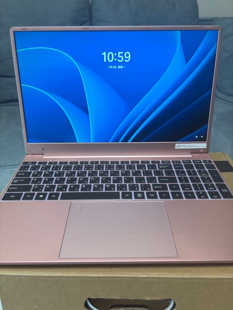 ローズゴールド 15.6インチ ノートPC Intel