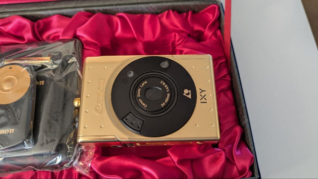 Canon IXY Limited Version 60周年記念