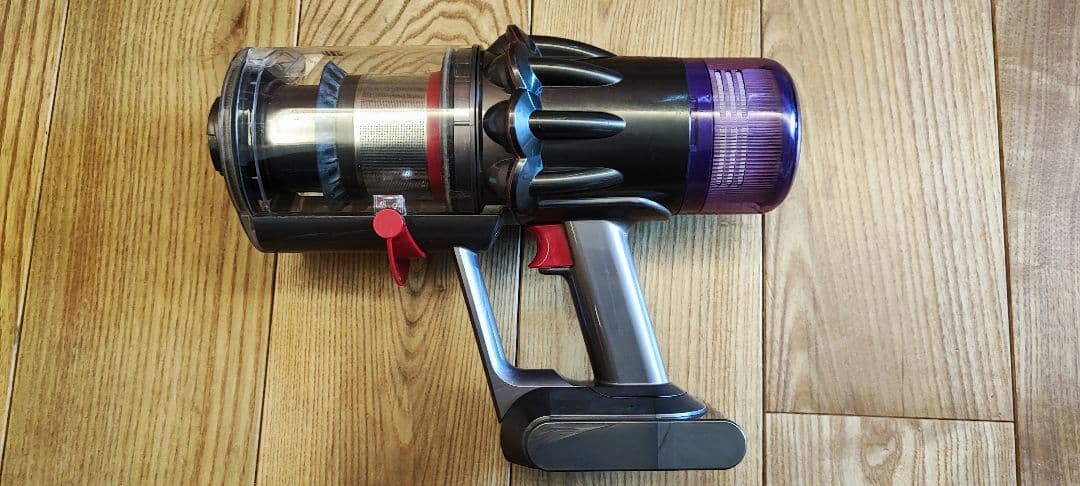 Y*D様 ダイソン　digitalslim fluffy SV18