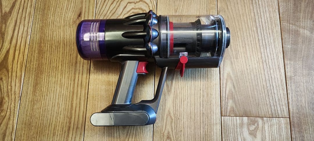 Y*D様 ダイソン　digitalslim fluffy SV18