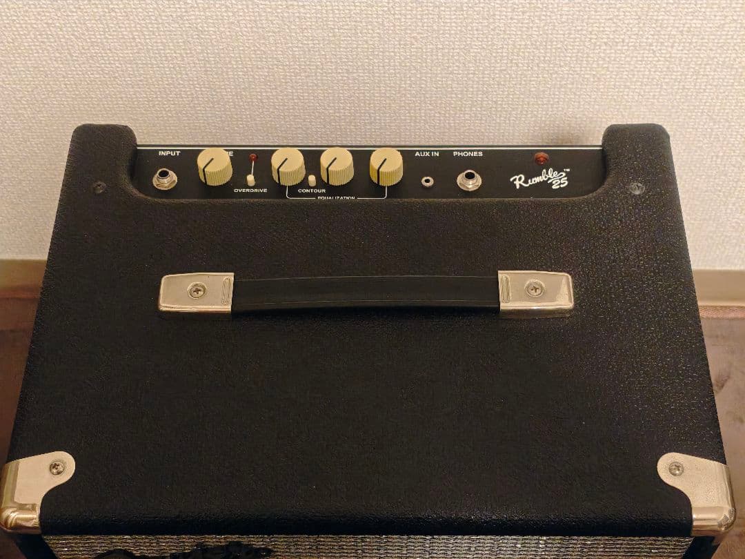 Fender Rumble 25 ベースアンプ