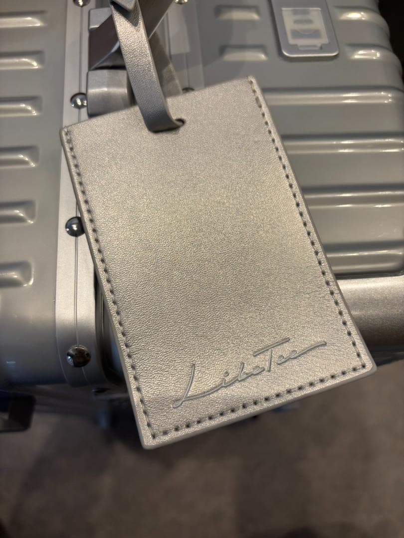 リベティ多機能キャリーケース【エナメルシルバー Sサイズ】