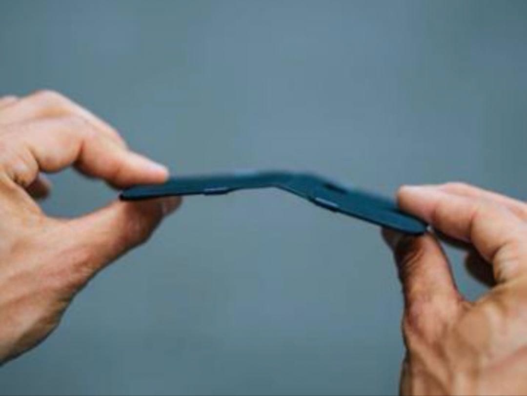 RE:FORM ブラック ケース【値下げ交渉可能】