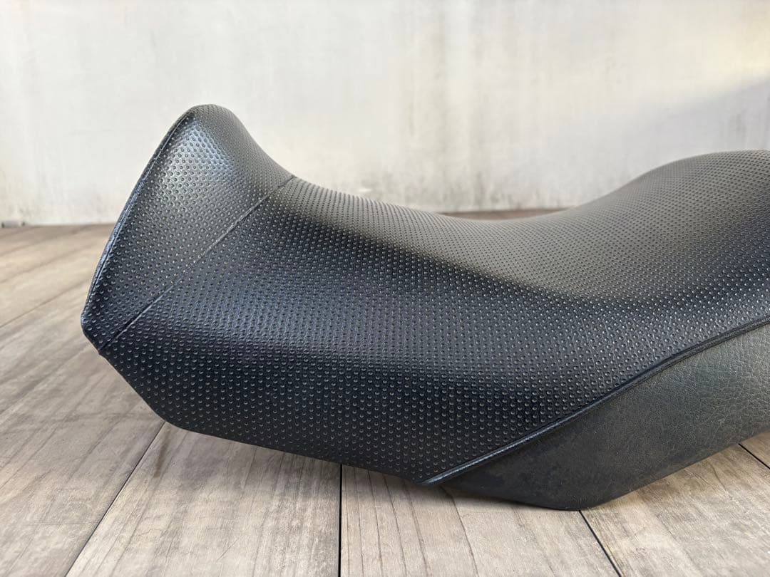 XJR1300 RP03J 純正シート