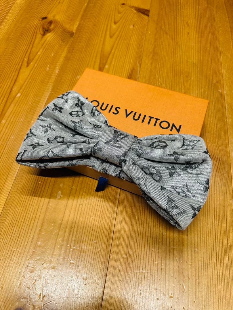 LOUIS VUITTON グレー モノグラム ヘアバンド 美品