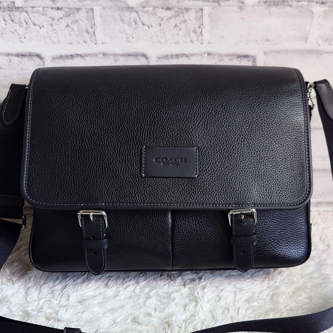 美品 コーチ スプリント メッセンジャー A4収納可 レザー 斜め掛け ブラック