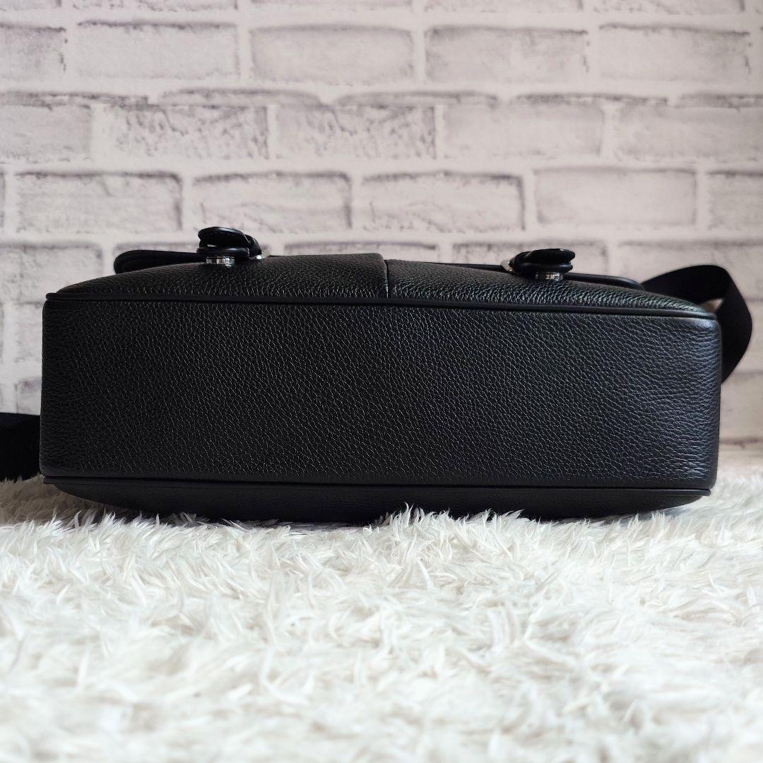 美品 コーチ スプリント メッセンジャー A4収納可 レザー 斜め掛け ブラック