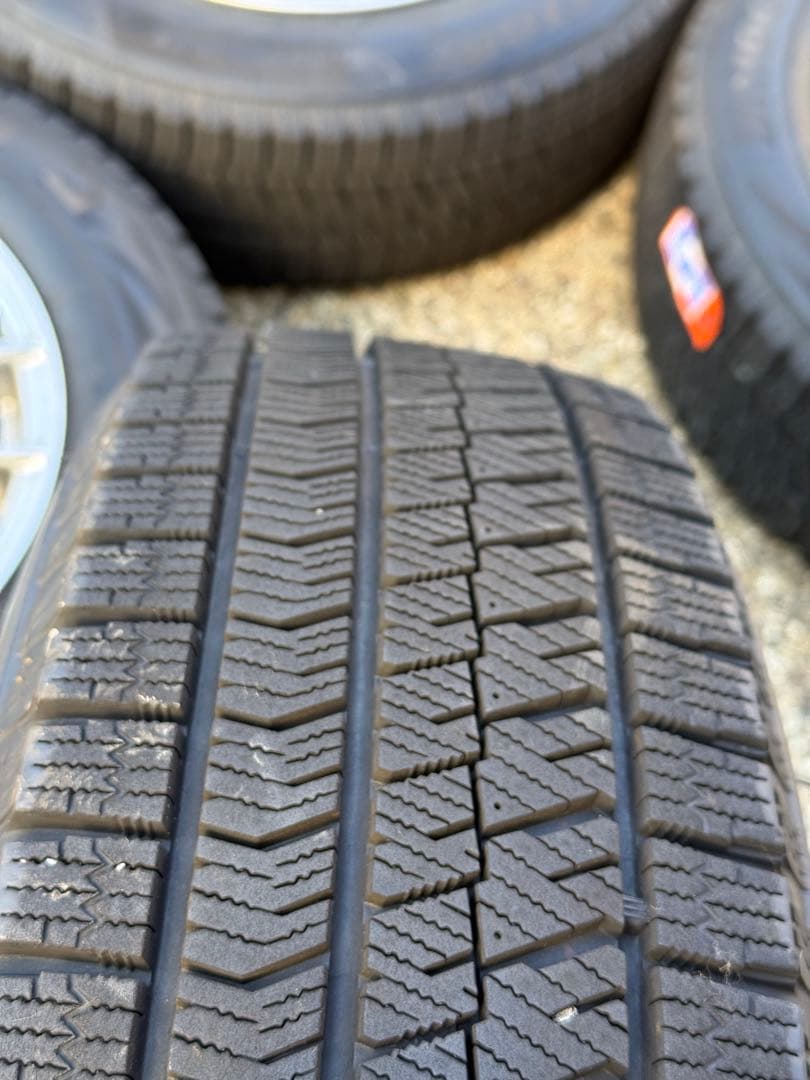 【美品】VRX2 185/65R15スタッドレス4本15×6J PCD114.3