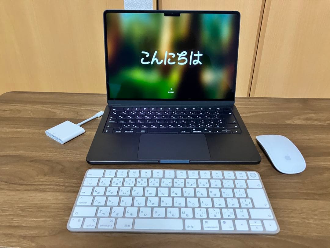 Apple MacBook Air M2 & Apple製品
