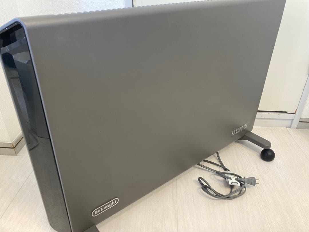 DeLonghi デロンギ　コンベクターヒーター動作確認済み