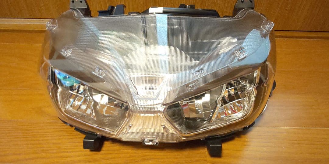 【新品未使用】シグナス グリファス 純正ヘッドライト