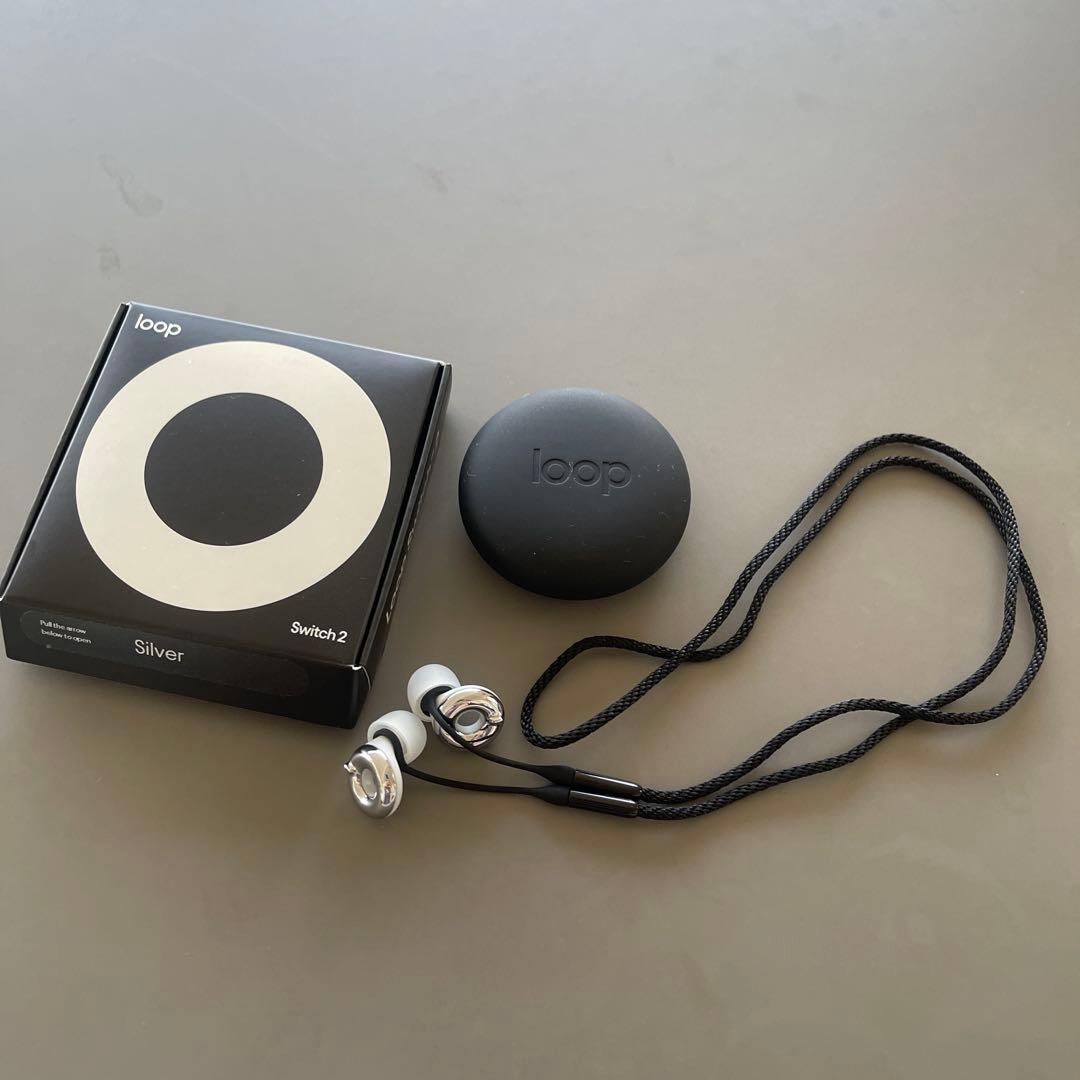 Loop Switch 2 イヤープラグ 正規販売品　純正コネクタコード付き