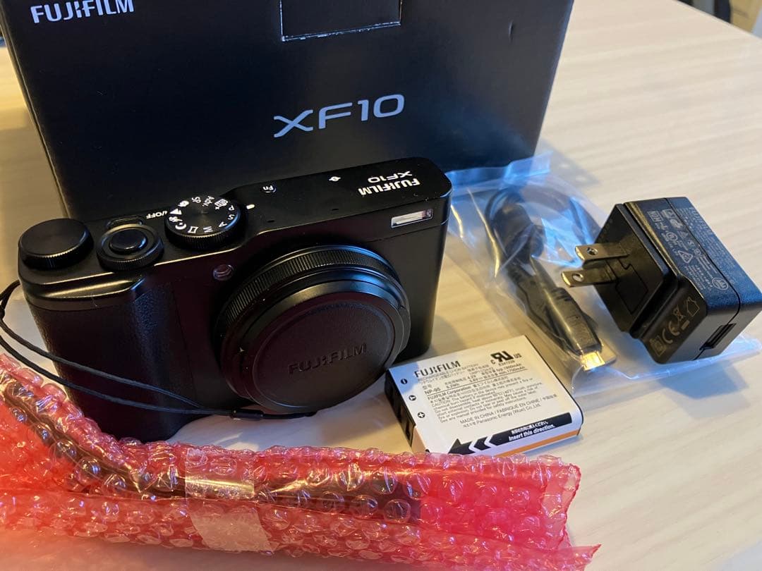 Fujifilm XF10 コンパクトデジタルカメラ