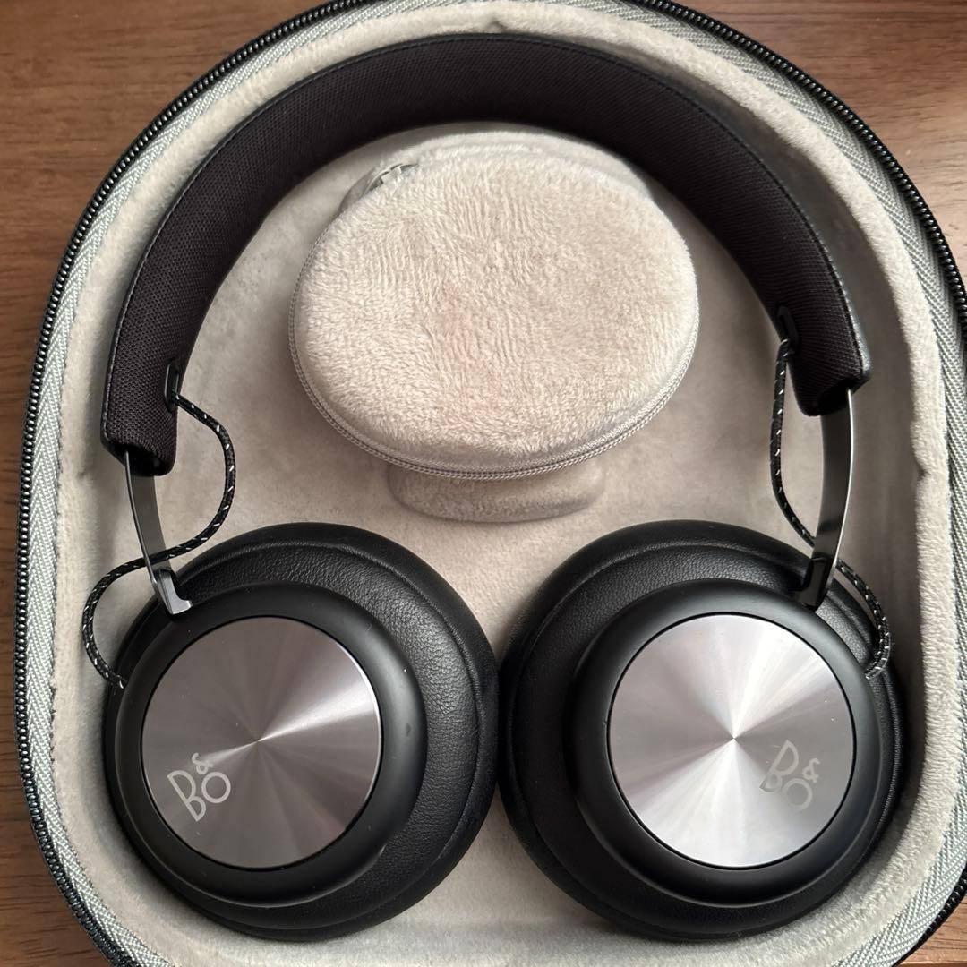Bang & Olufsen Beoplay H4 ブラック