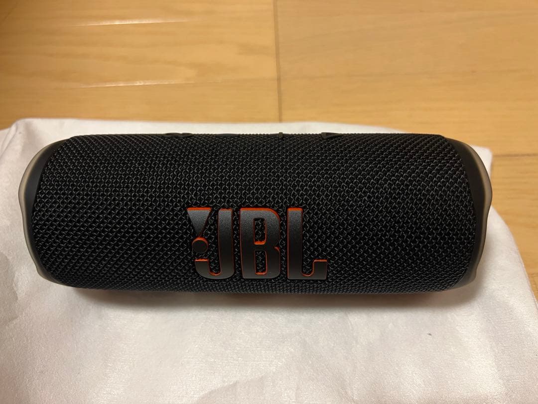 JBL FLIP6 ワイヤレススピーカー（美品）