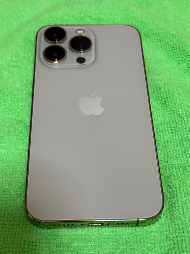 美品　Apple iPhone 13 Pro ゴールド 本体　256GB
