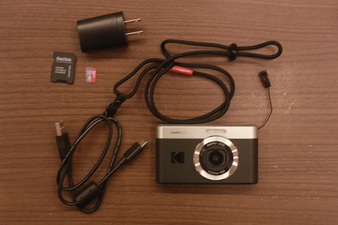 デジタルカメラ pixpro c1