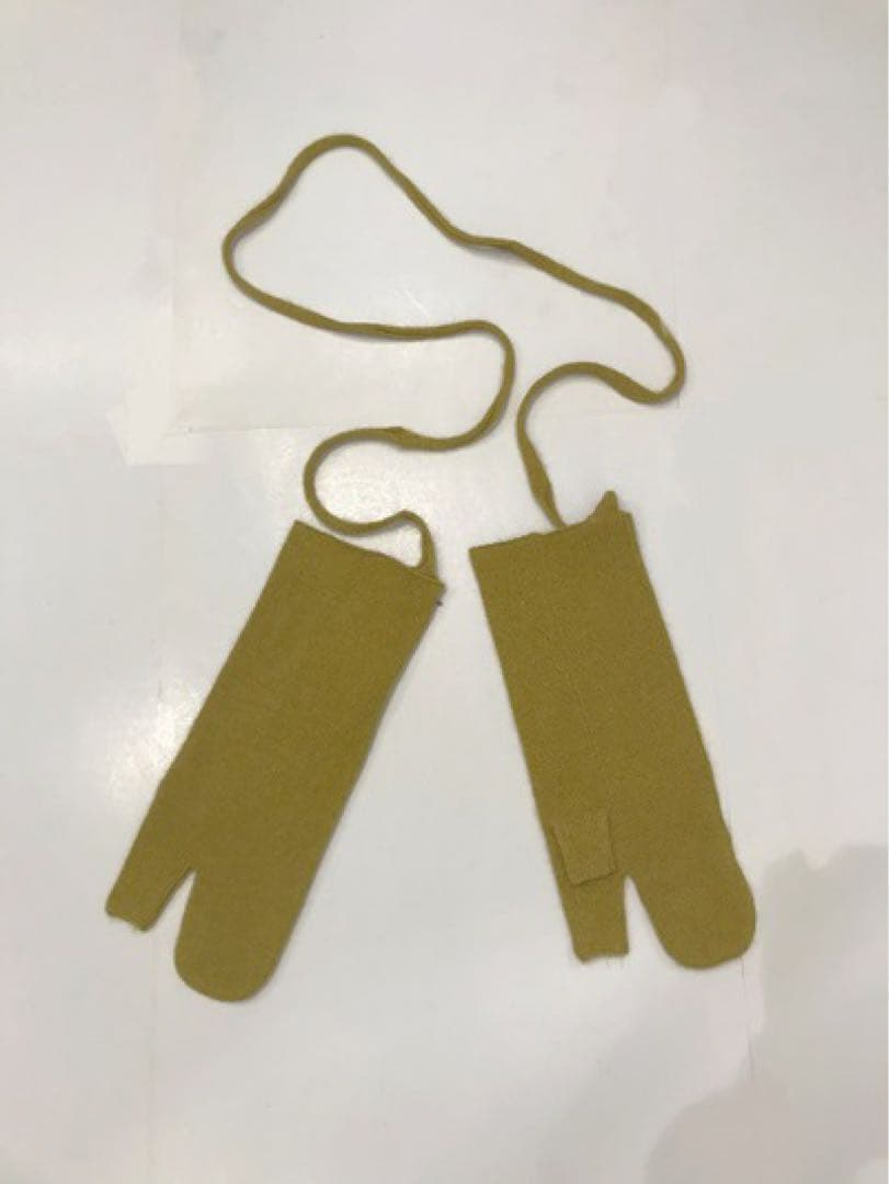 ババグーリ未使用　ポッサムカシミヤシルクのニット　手袋付き　ヨーガンレール