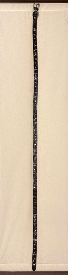 スタロン 　　⭐️HTC⭐️フラワースタッズ&クリアストーン⭐️ブラック⭐️36