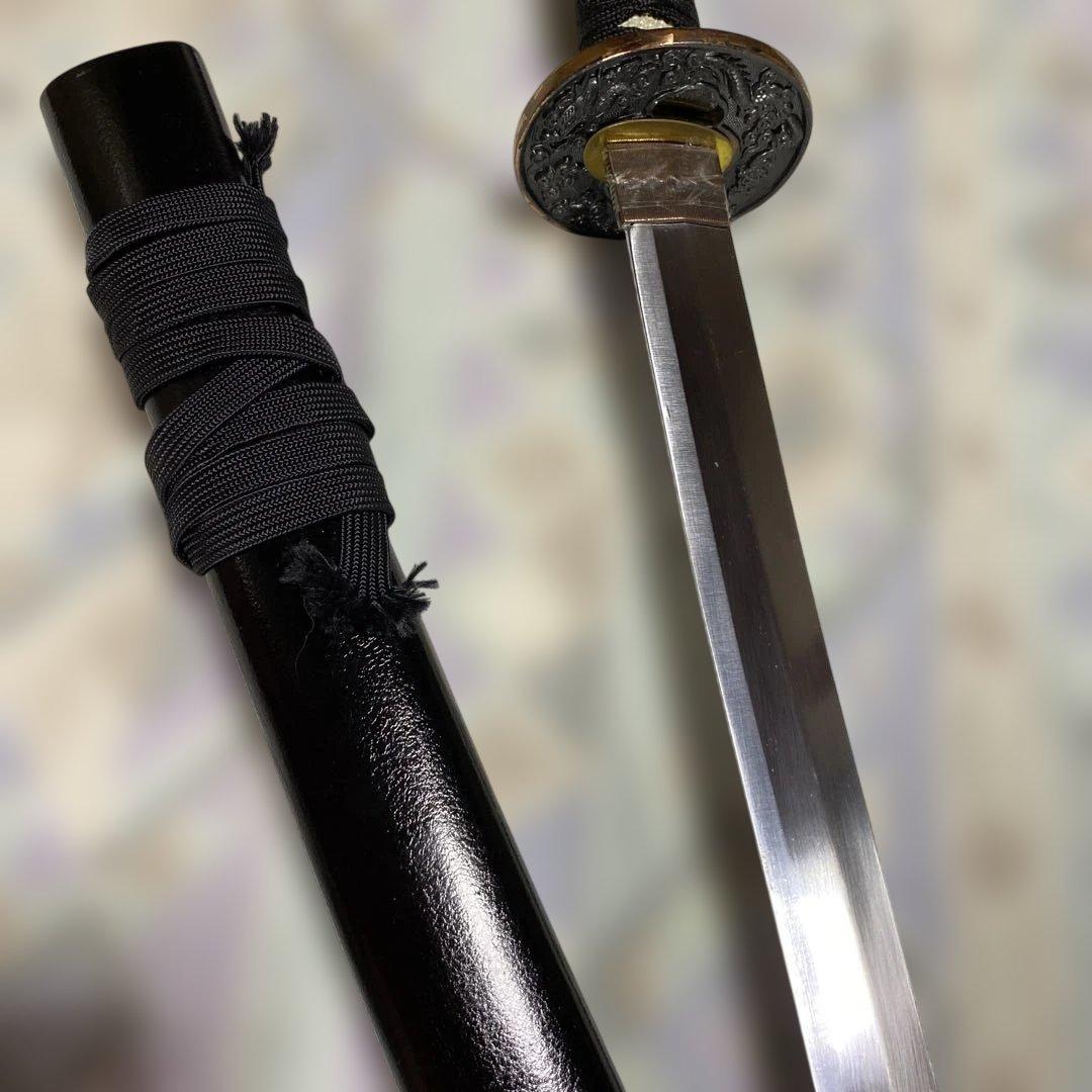 上級模造刀 黒柄 雲龍金縁楕円鍔