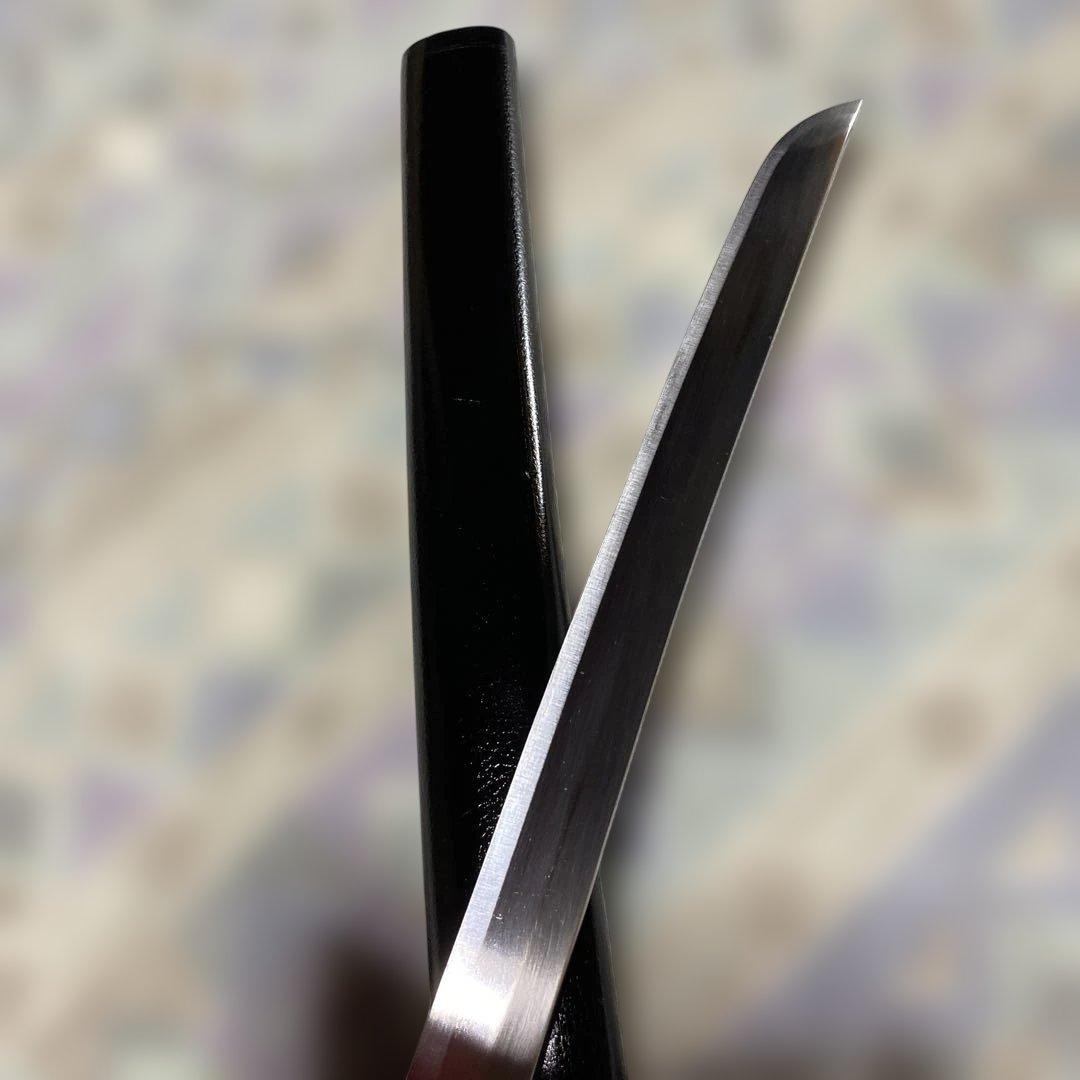 上級模造刀 黒柄 雲龍金縁楕円鍔