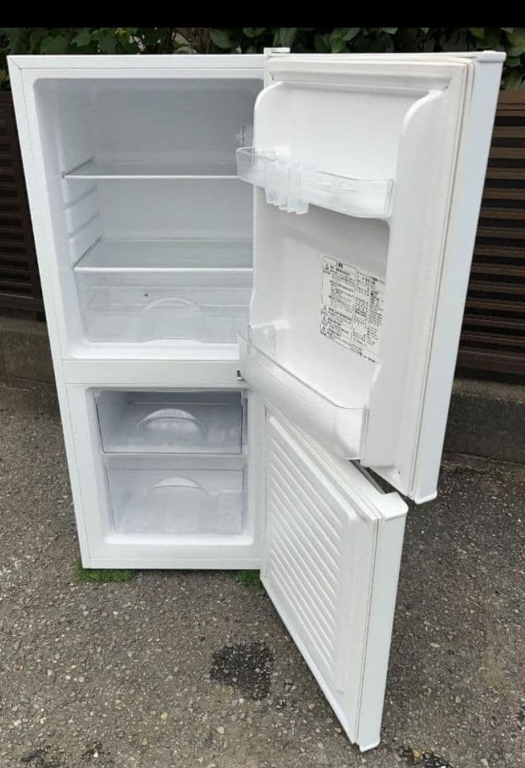 ニトリグラシア冷凍冷蔵庫106L 温度調節7段階　2020年製