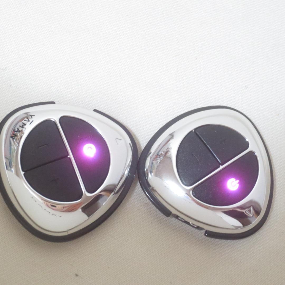 ヤーマン メディリフト アクア EP-17SB EMSマスク型美顔器　■W781