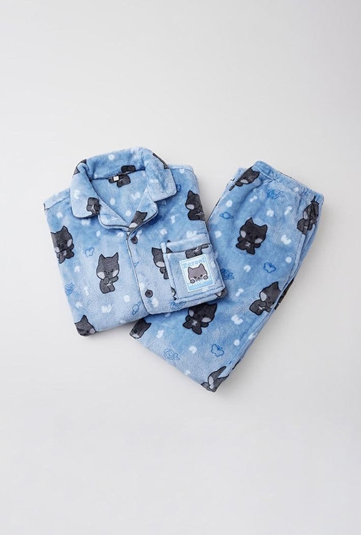 ゼロニ　ウンニニ　SPAO パジャマ