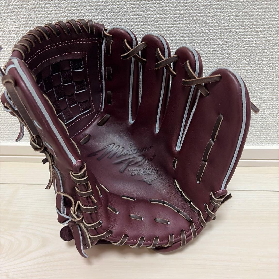 ふ*み様 ミズノプロ 軟式オーダーグラブ　投手用　石川モデル