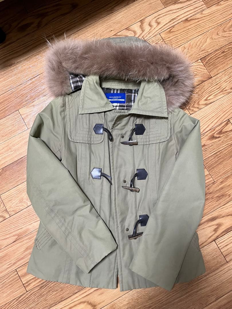 美品⭐︎バーバリー　Burberry ファー付きダッフルコート