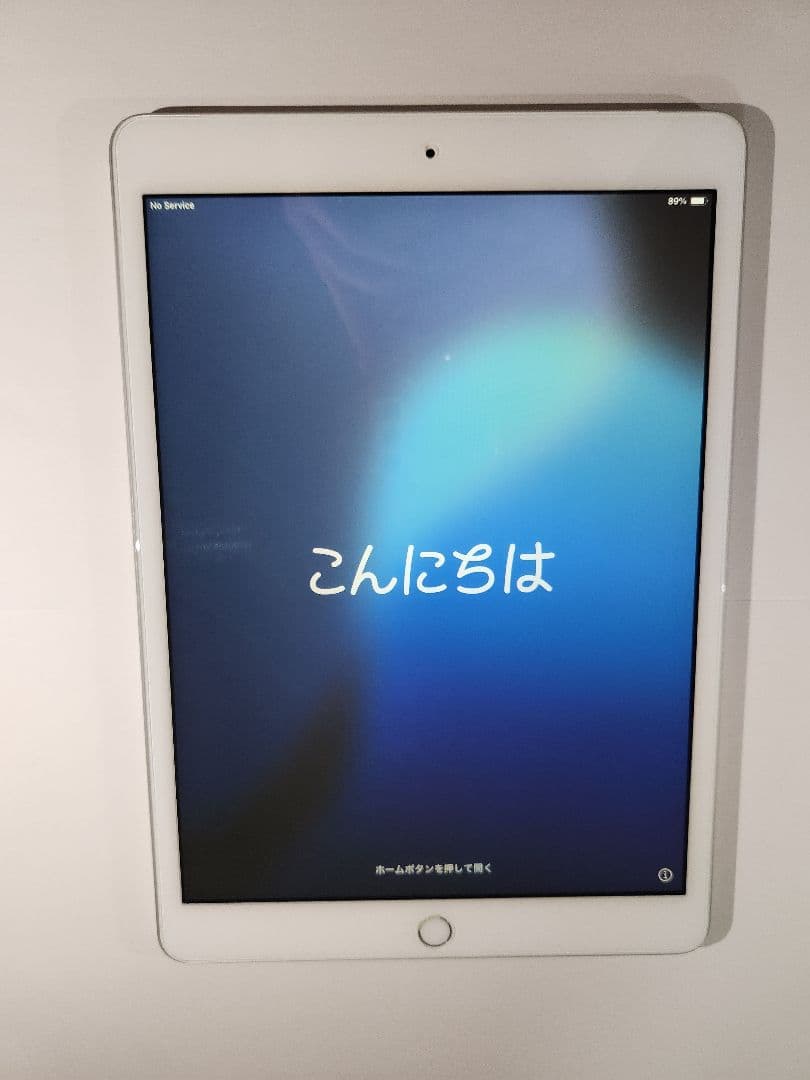 iPad (第7世代) 32GB Wi-Fi+Cellular シルバー