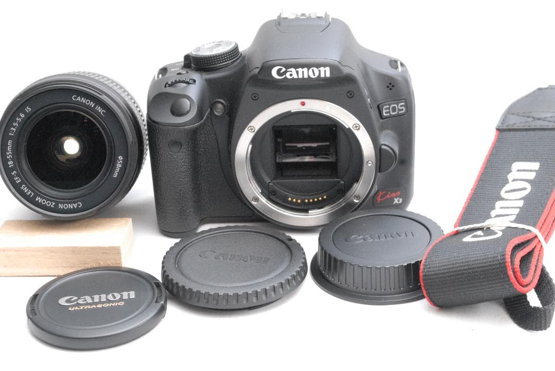 Canon EOS Kiss X3/EF-S 18-55mm IS (良品）