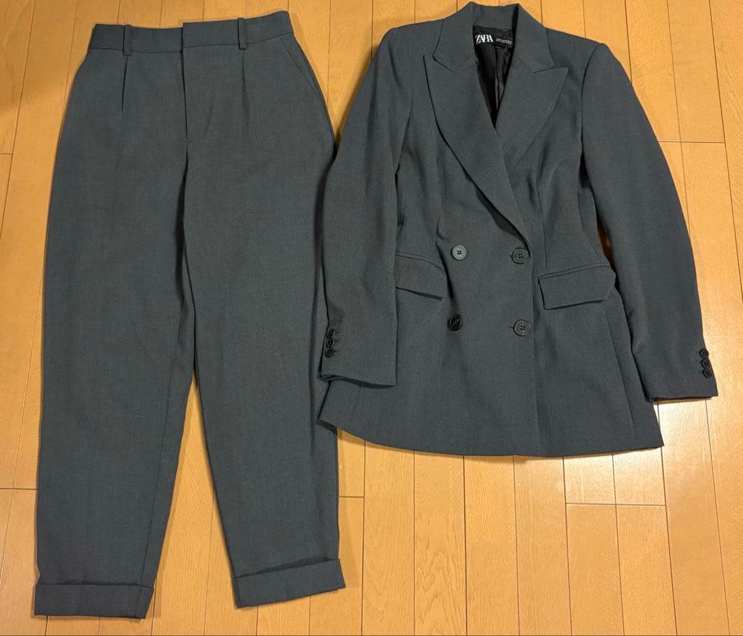 ZARA ダブルブレストスーツ　セットアップ　グレー