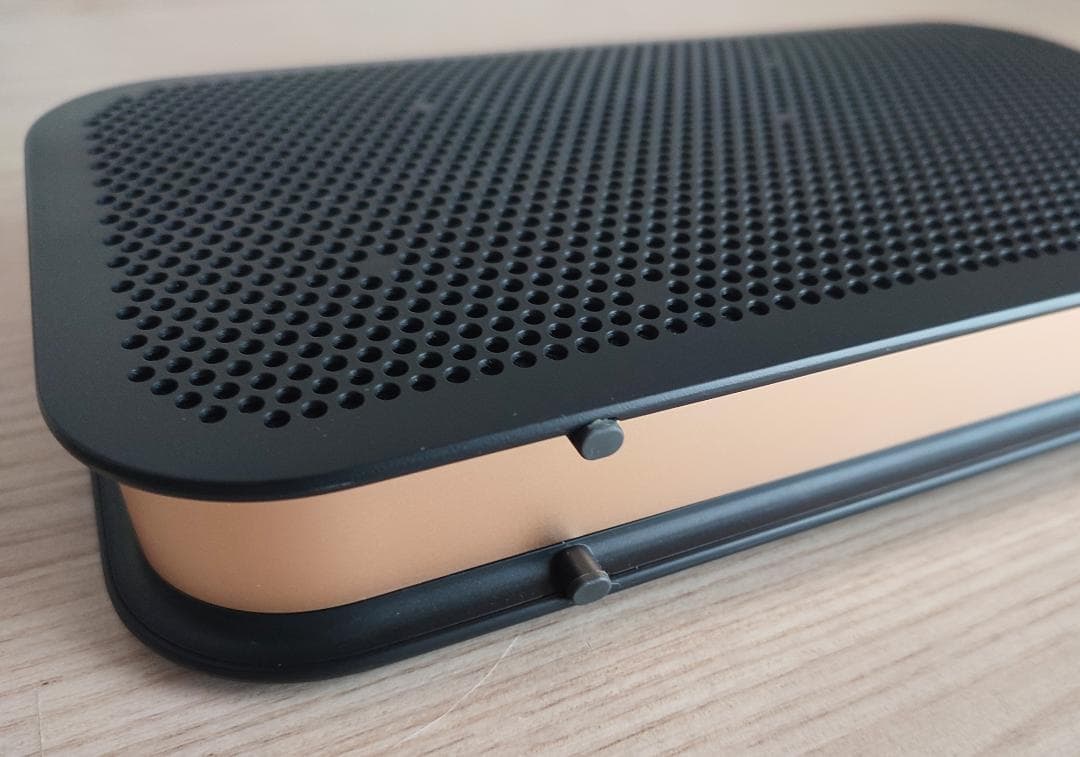 【極美品】Bang&Olufsen スピーカー B&O Beoplay A2 黒