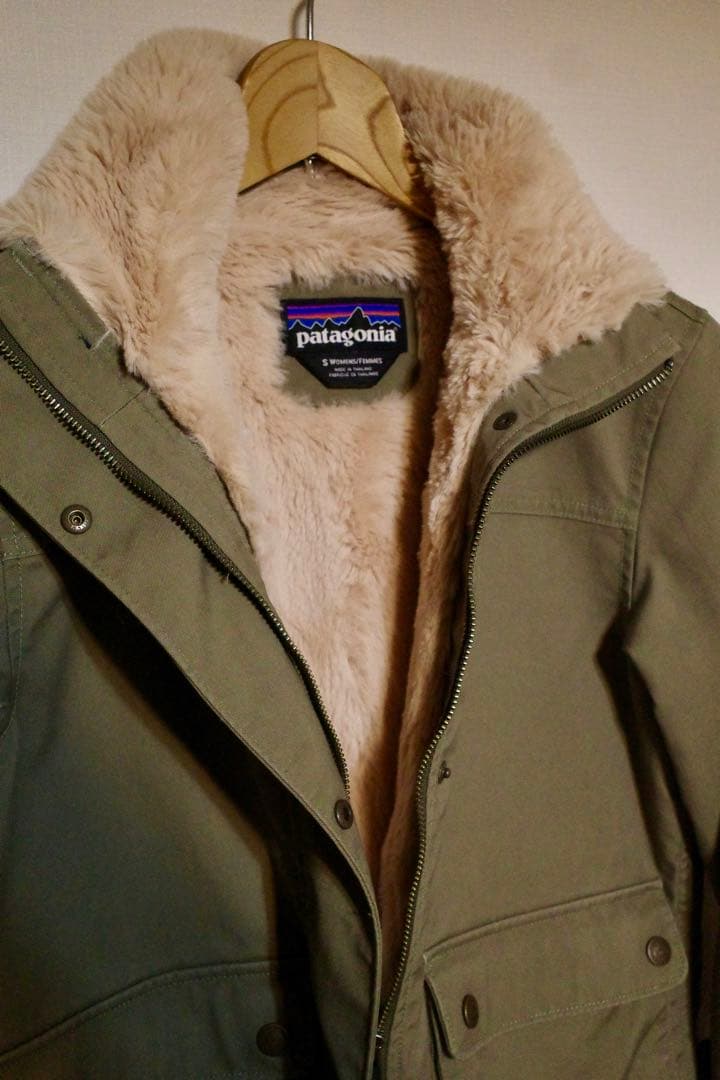 patagonia ミリタリージャケット Sサイズ オリーブ　レディース