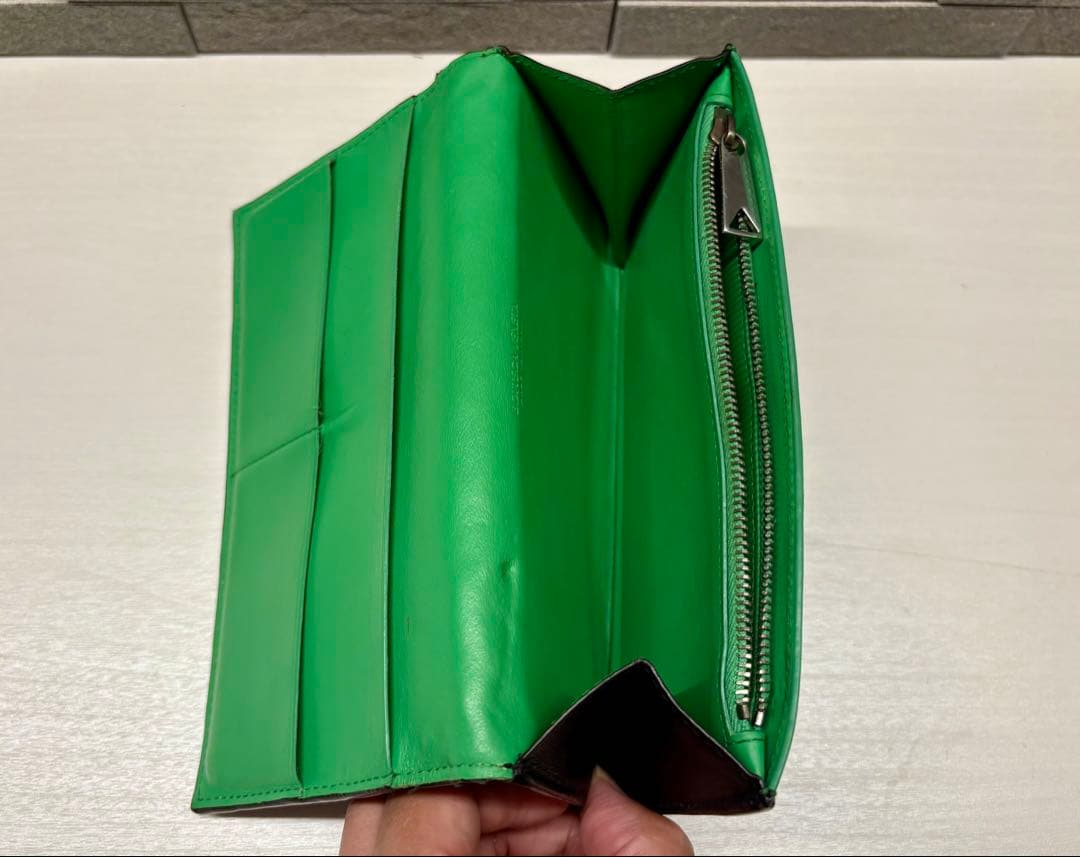 BOTTEGA VENETA バイカラー 長財布 ボッテガグリーン