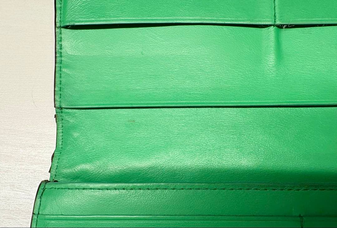 BOTTEGA VENETA バイカラー 長財布 ボッテガグリーン