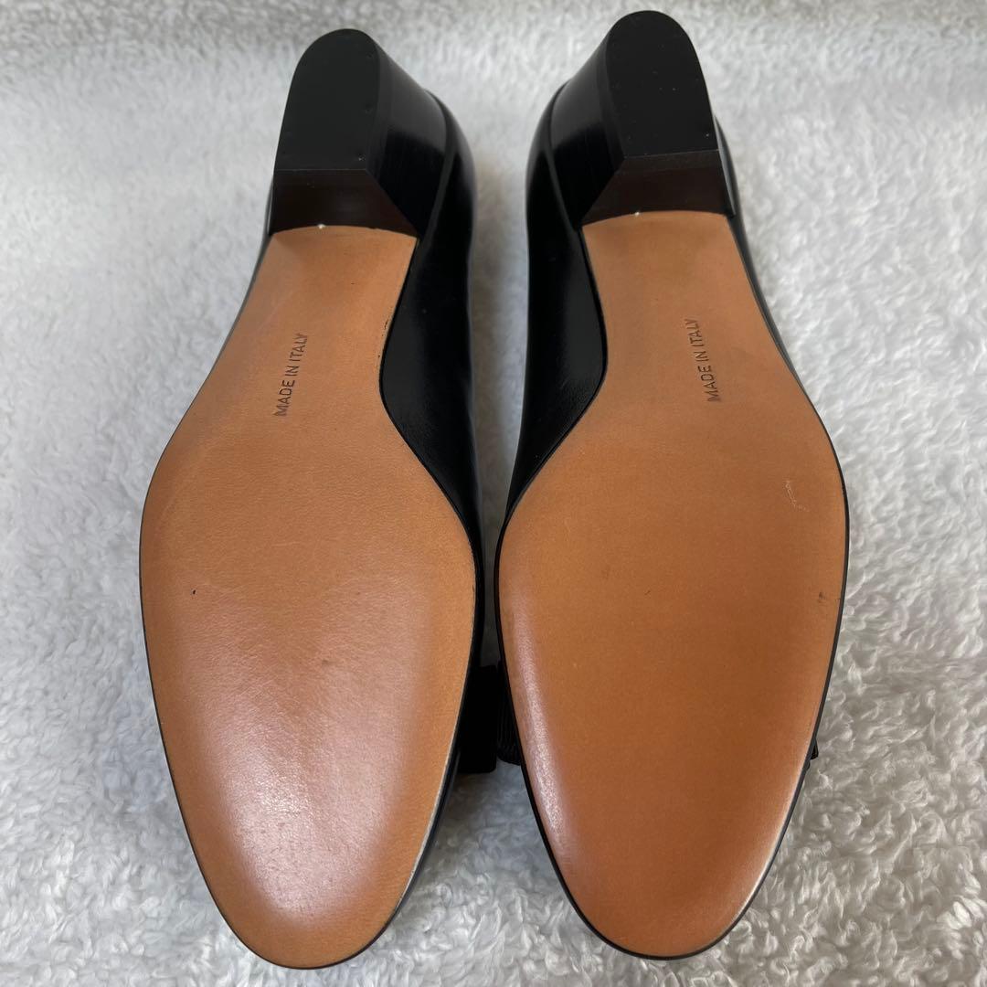 未使用 サルヴァトーレ フェラガモ パンプス ヴァラ リボン ブラック