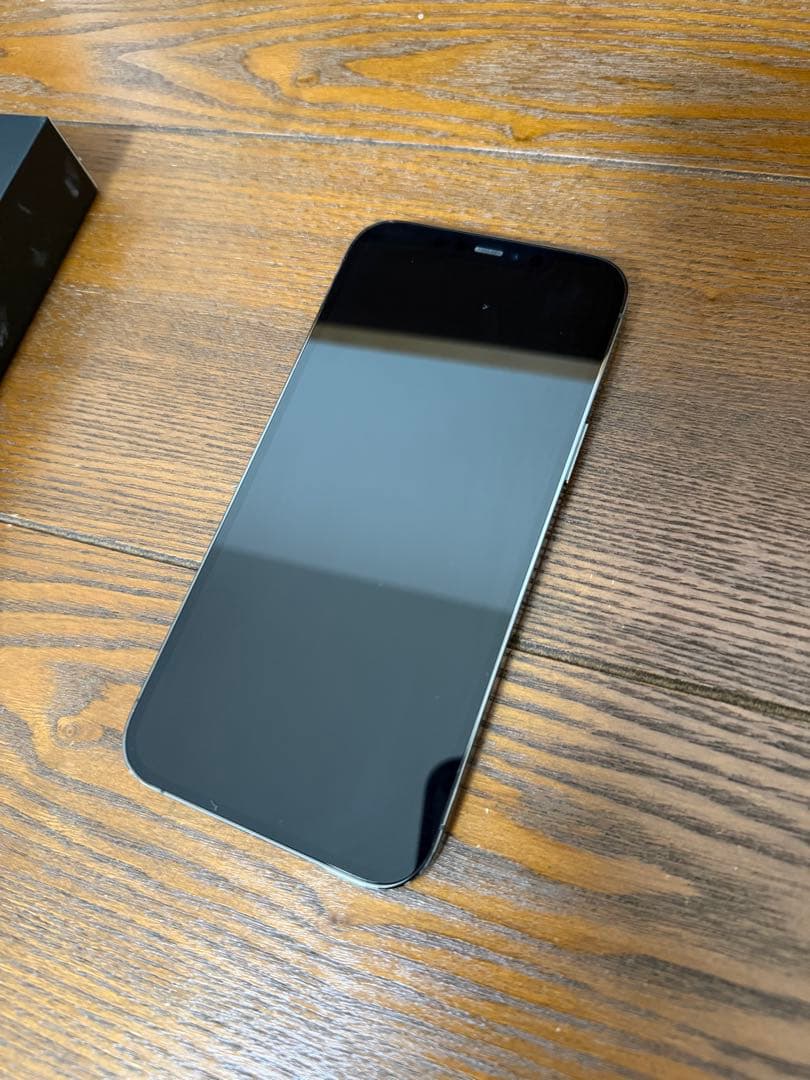 【美品】iPhone 12 Pro Max 256GB グラファイトSIMフリー