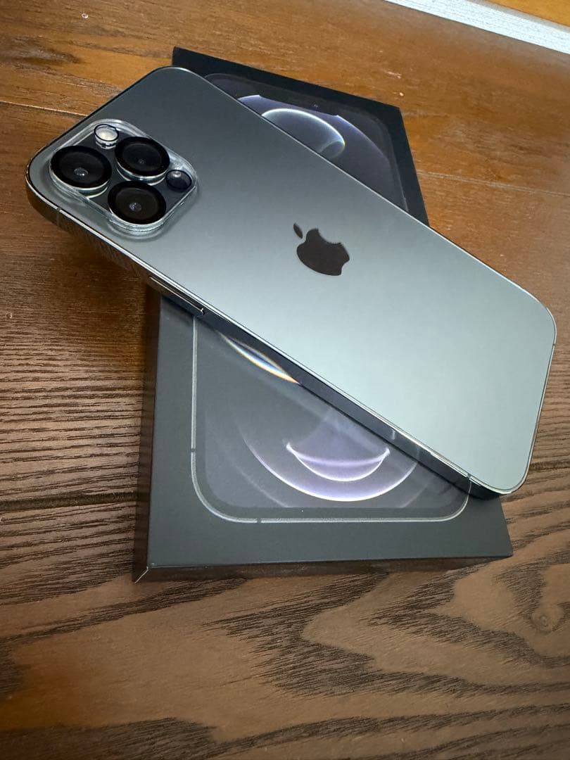 【美品】iPhone 12 Pro Max 256GB グラファイトSIMフリー