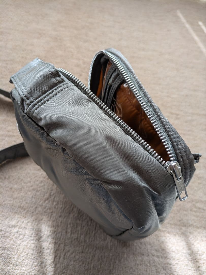PORTER　ショルダーポーチ　グレー　吉田カバン