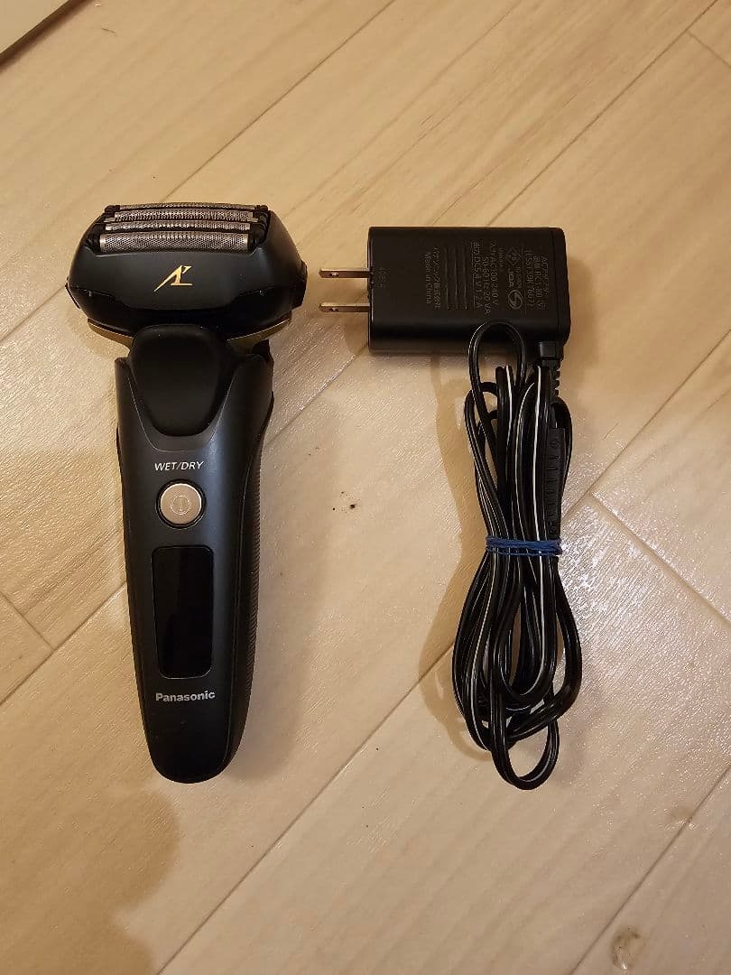 24年製 パナソニック ラムダッシュ ESーLVG8ーK 髭剃り 電気シェーバー