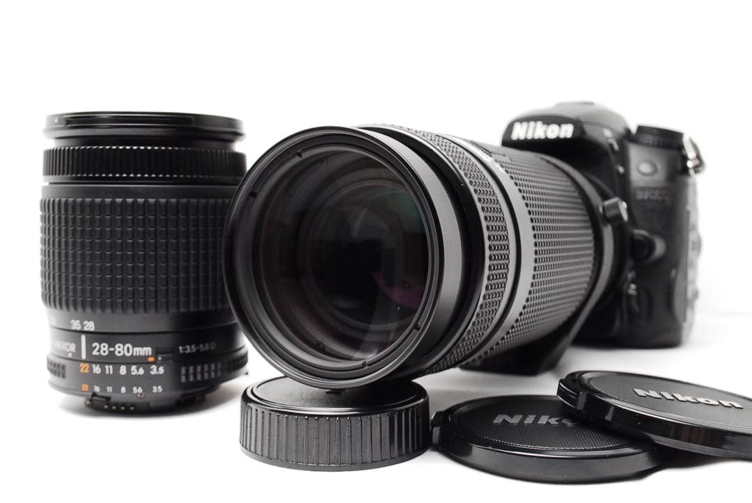 美品✨️Nikon D7000◎ズーム2本＋元箱付！風景・人物・遠景まで幅広く◎