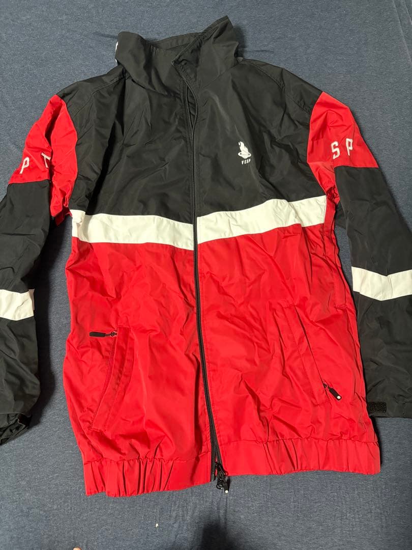 スノーボードウェア 黒/赤/白