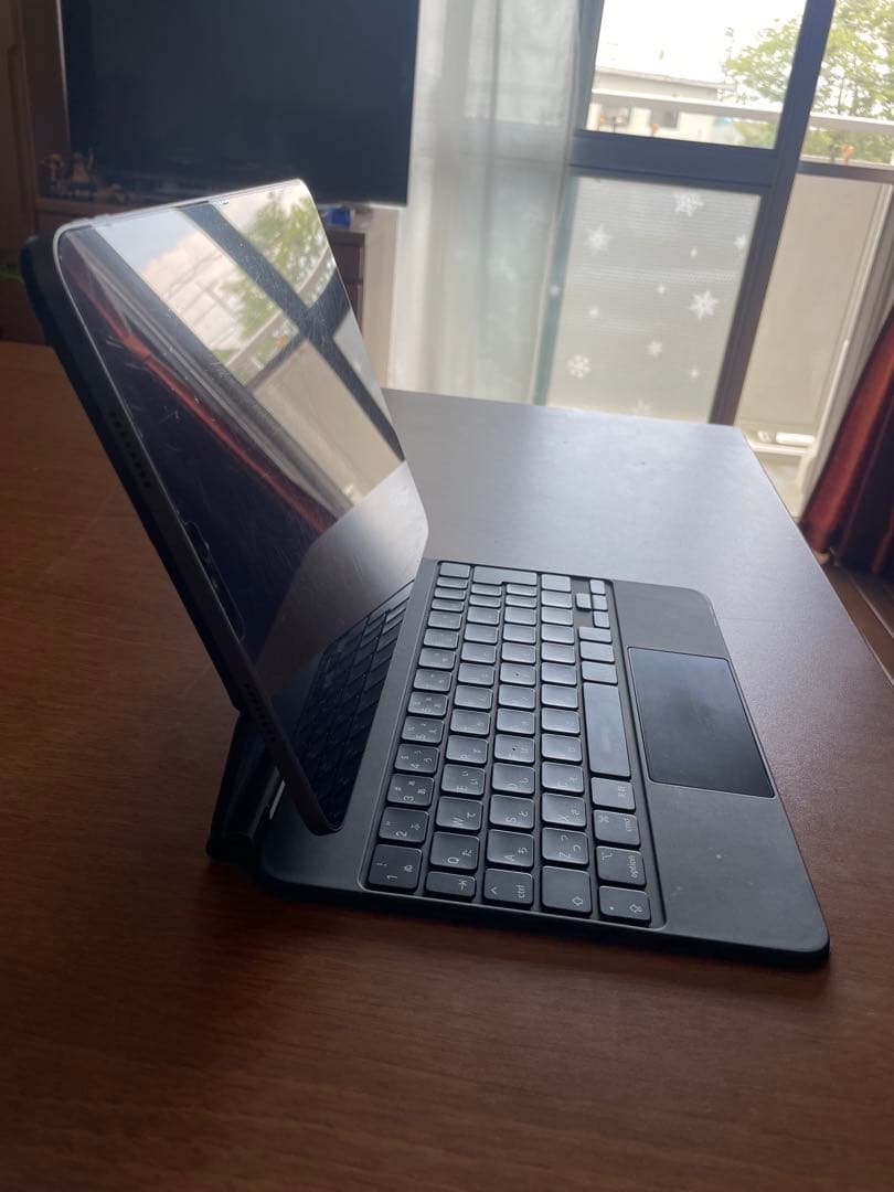 iPad Pro (11インチ第3世代256GB) キーボード、充電器付き