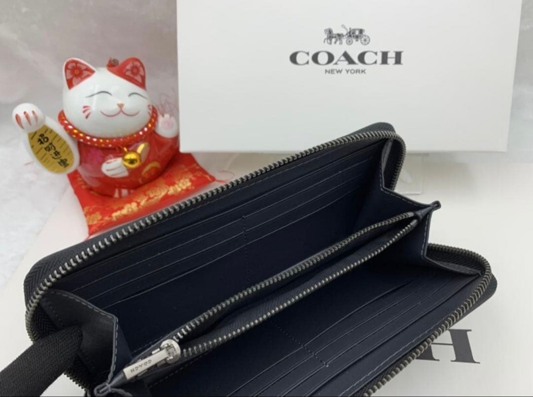 コーチ 長財布 シグネチャー 黒 青白ライン本日のみ　10,500円