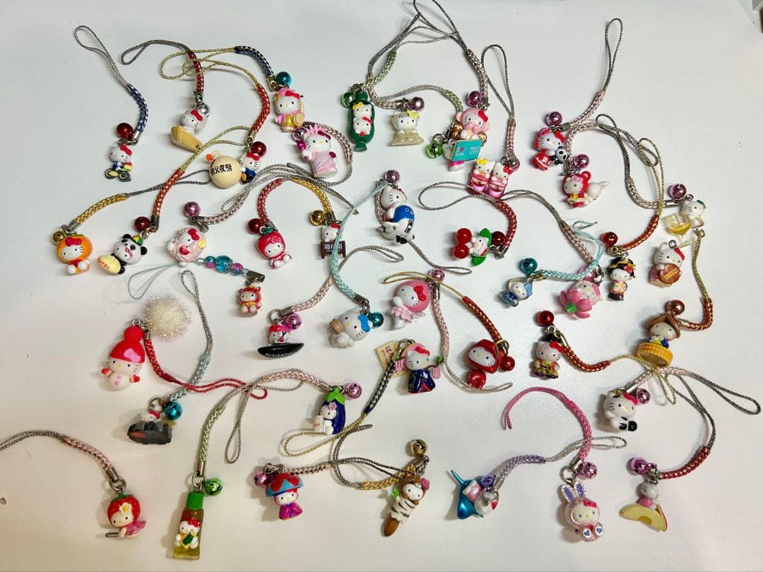 ご当地キティ ストラップ 根付け　まとめ売り