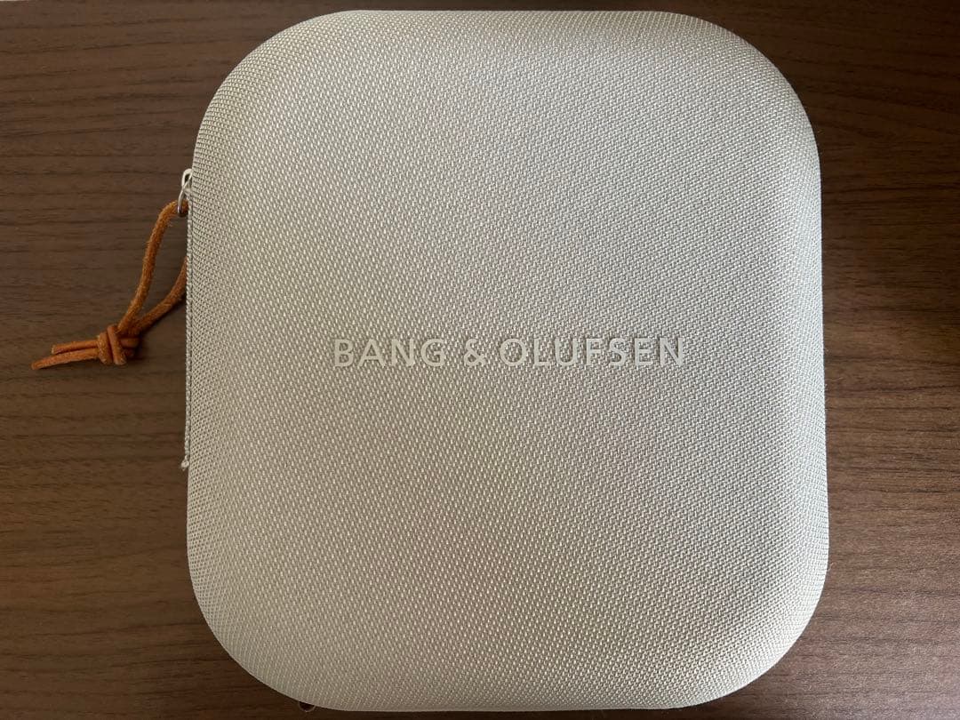 Bang & Olufsen HX ワイヤレスヘッドホン