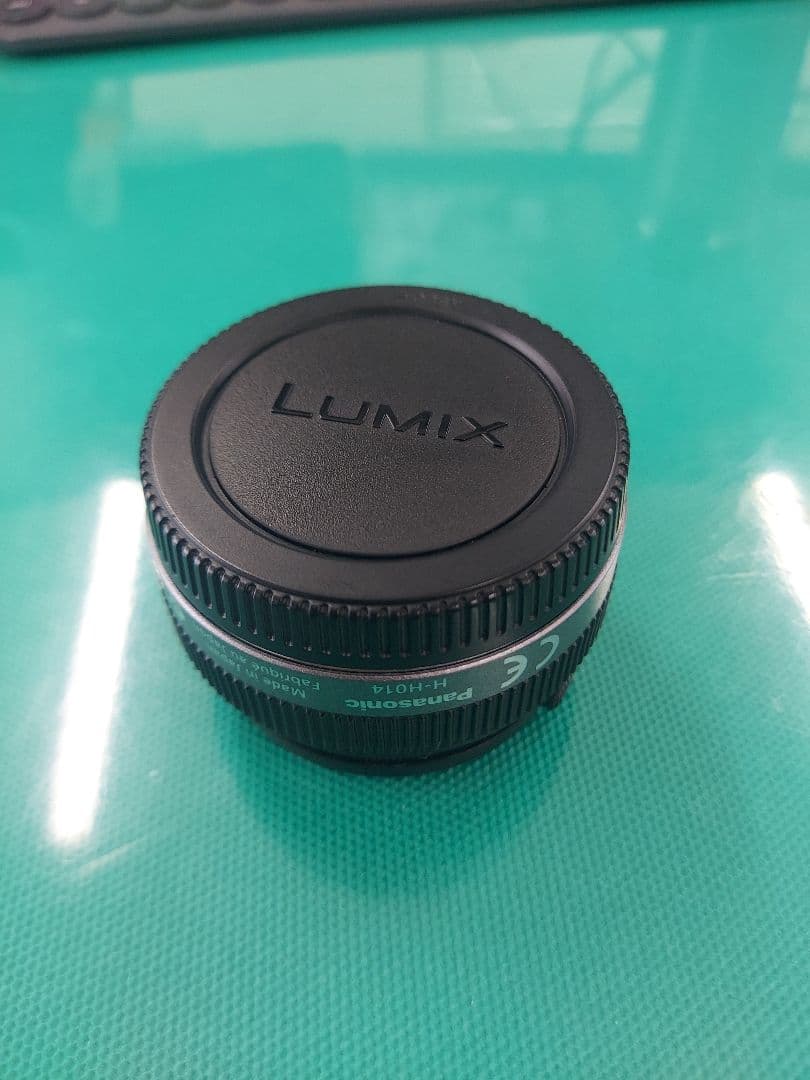 LUMIX 14mm F2.5 単焦点レンズ