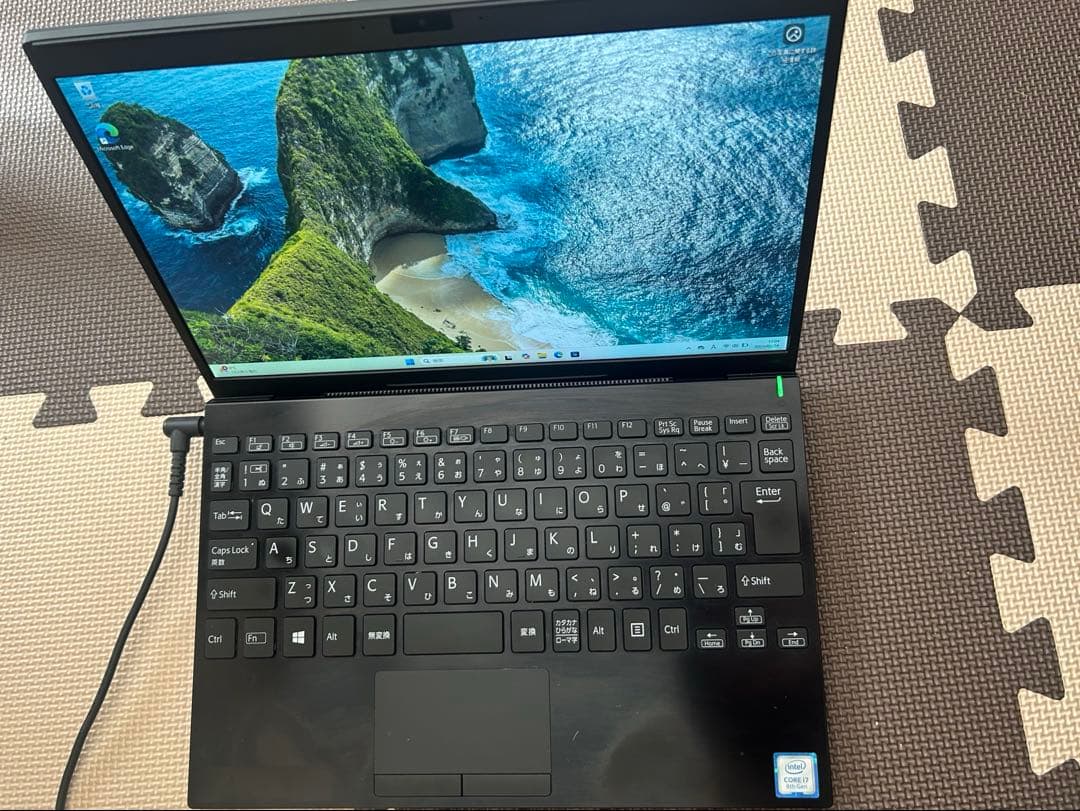 VAIO VJPJ11C11N Intel Core i7-8565U第8世代